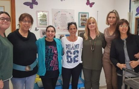 רשמי סיור מנהלת האגף במעונות בכפר סבא וברעננה