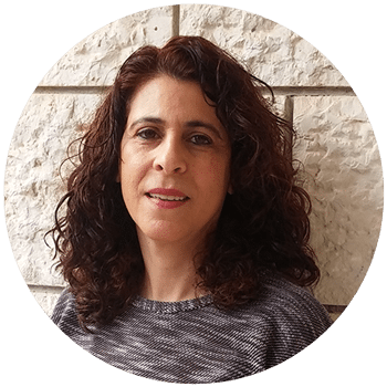 מנהלת מעון לב המושבה