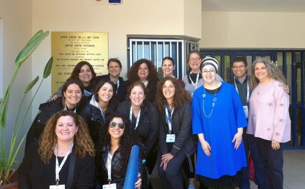 גננות ומחנכות משיקאגו במעון גאון הירדן